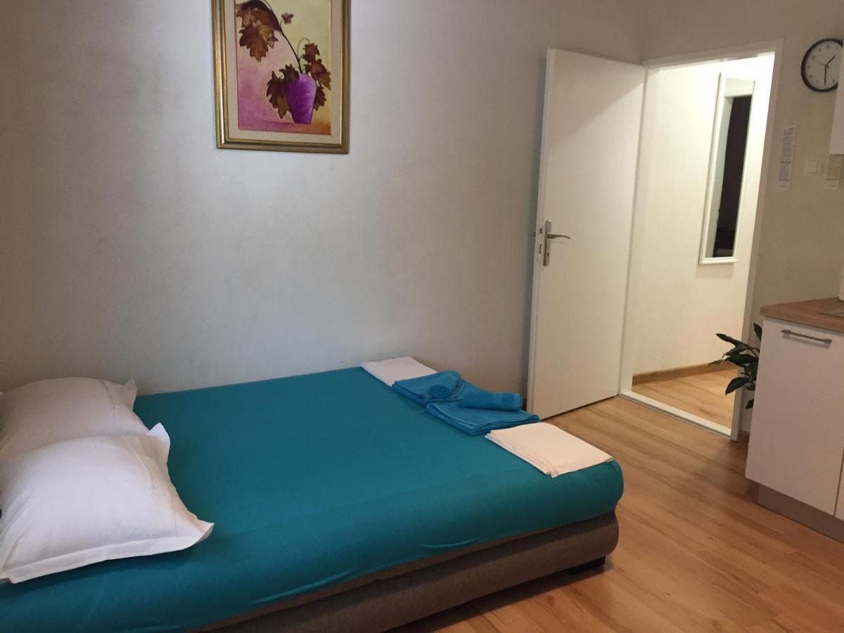 Apartman Ruzica Makarska Ngoại thất bức ảnh
