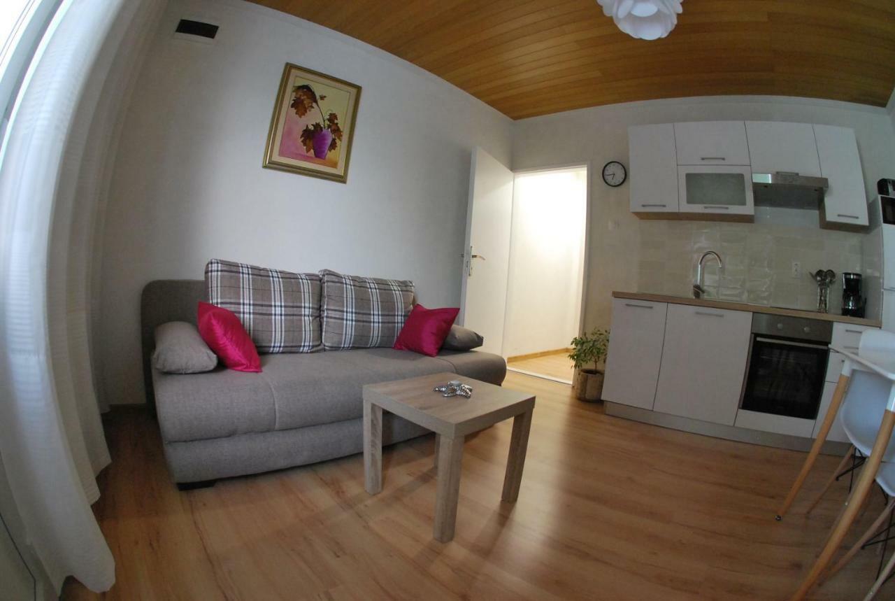 Apartman Ruzica Makarska Ngoại thất bức ảnh