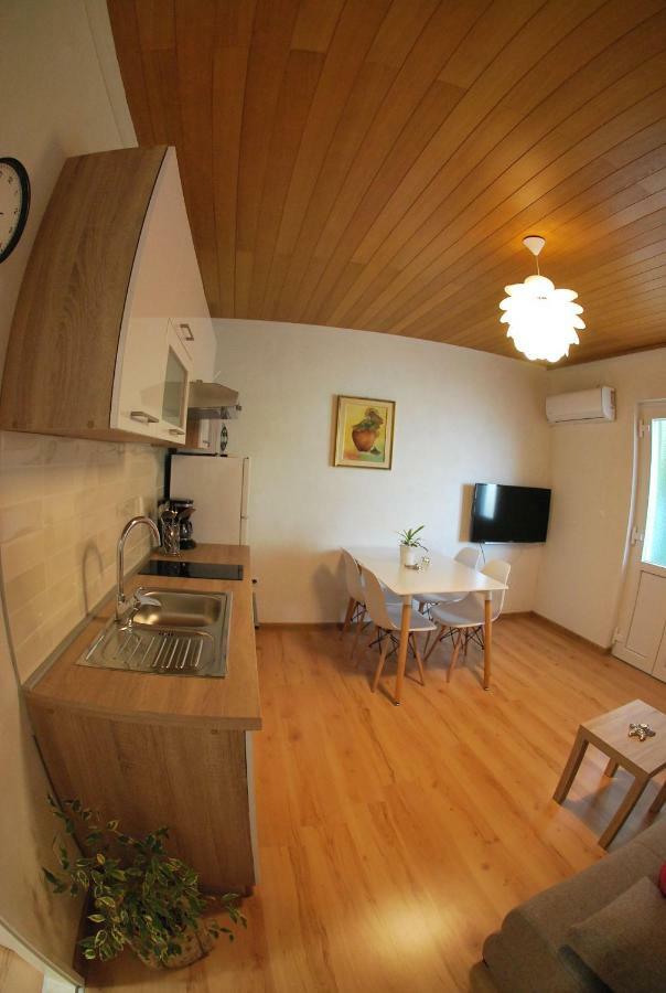 Apartman Ruzica Makarska Ngoại thất bức ảnh