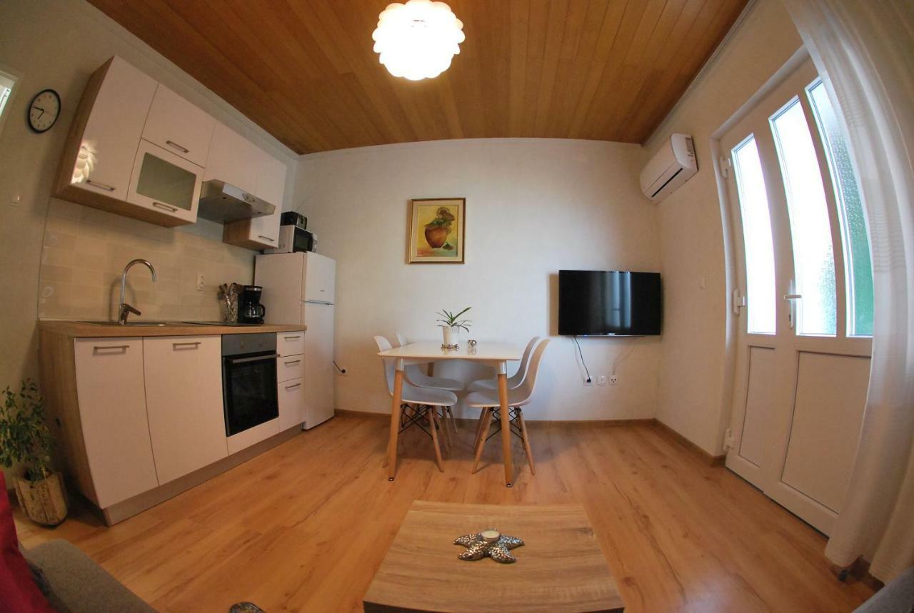 Apartman Ruzica Makarska Ngoại thất bức ảnh
