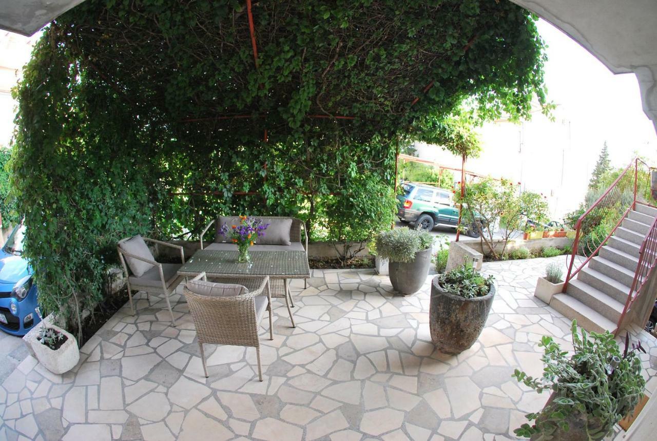 Apartman Ruzica Makarska Ngoại thất bức ảnh